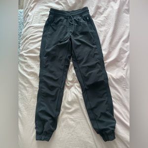 LULULEMON JOGGERS
